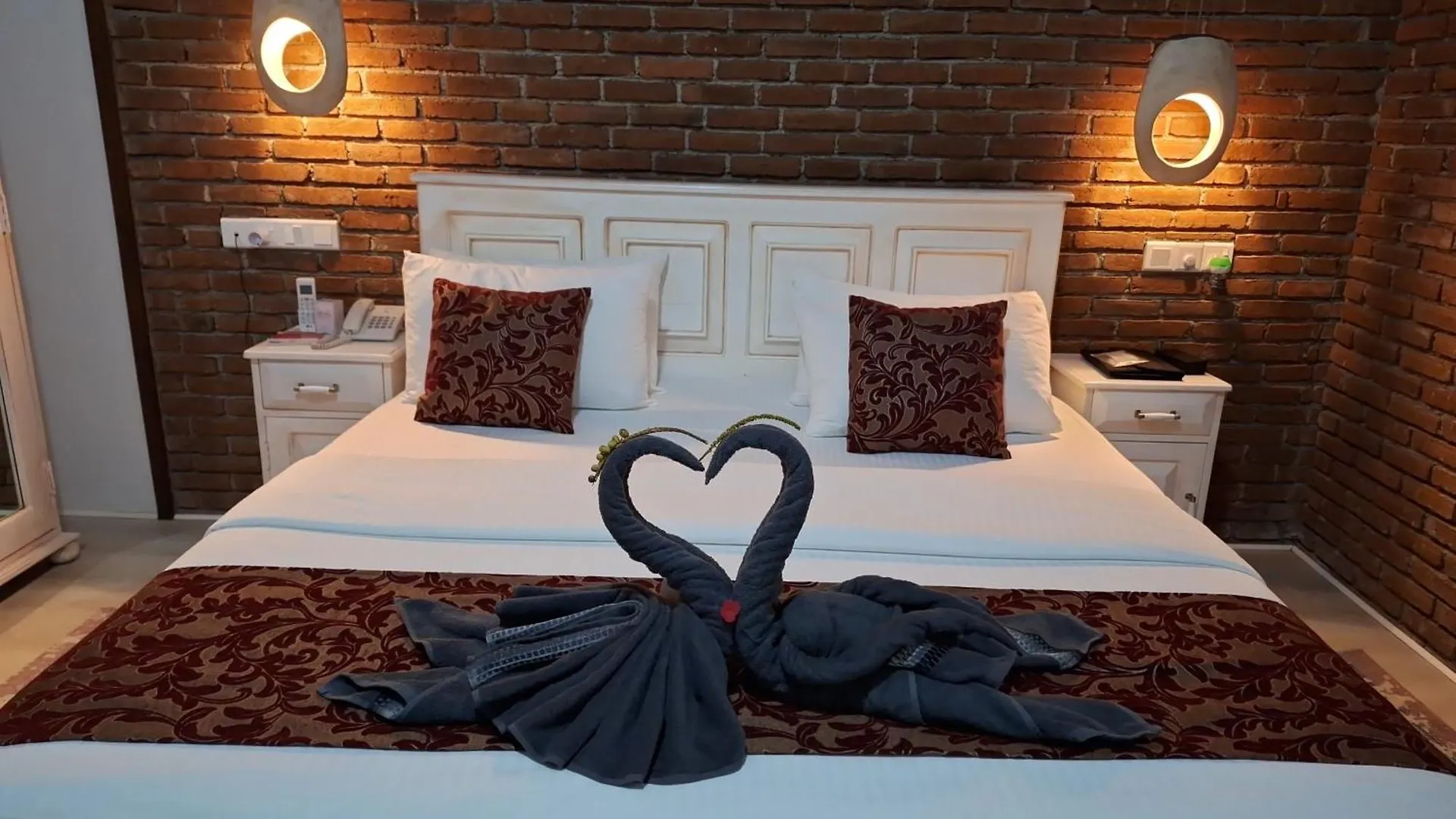 Kandalama Lodge Dambulla Sri Lanka