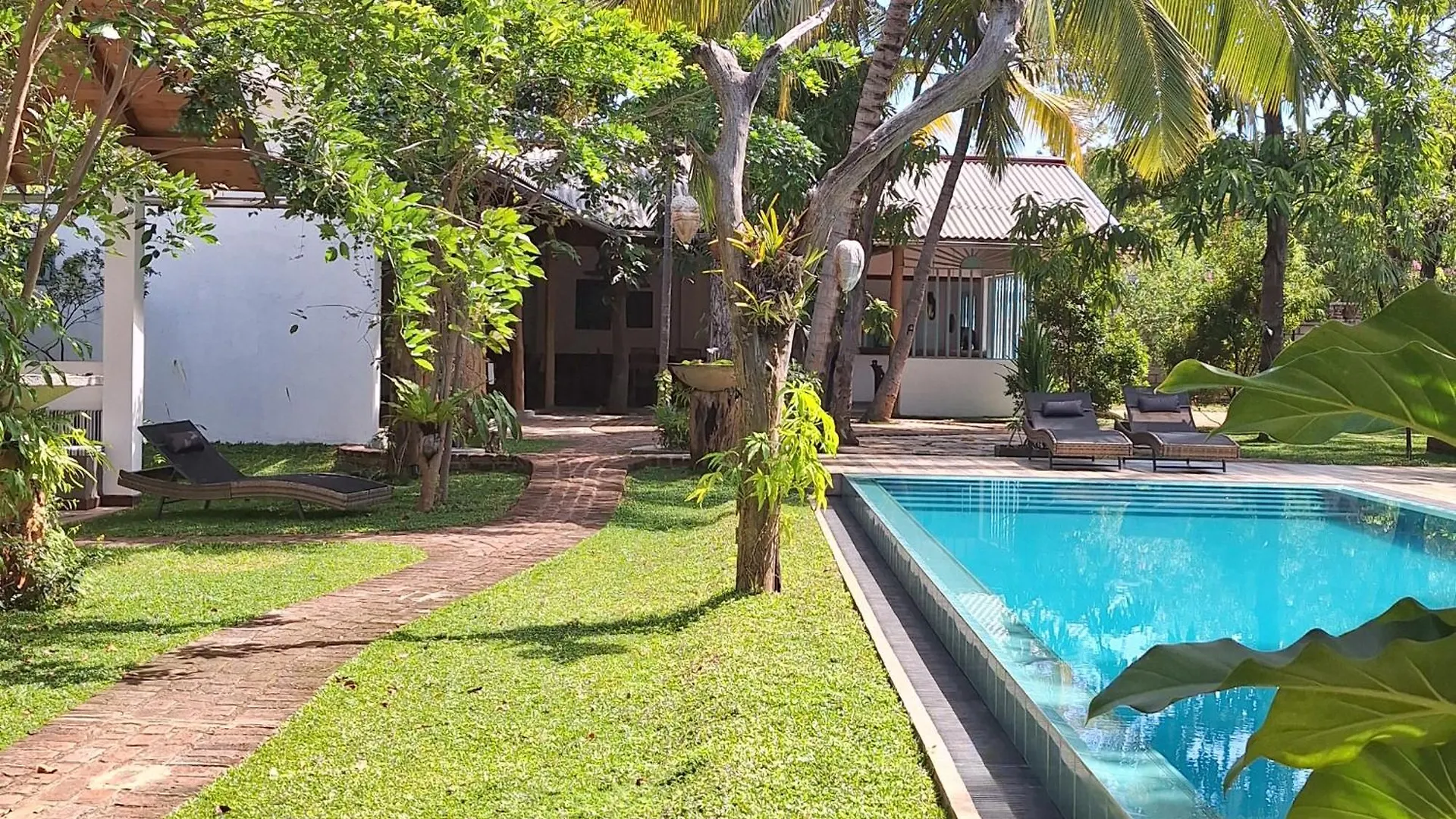 Kandalama Lodge Dambulla Sri Lanka